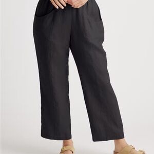 Quince Black 100% European Linen Tapered Ankle Pants